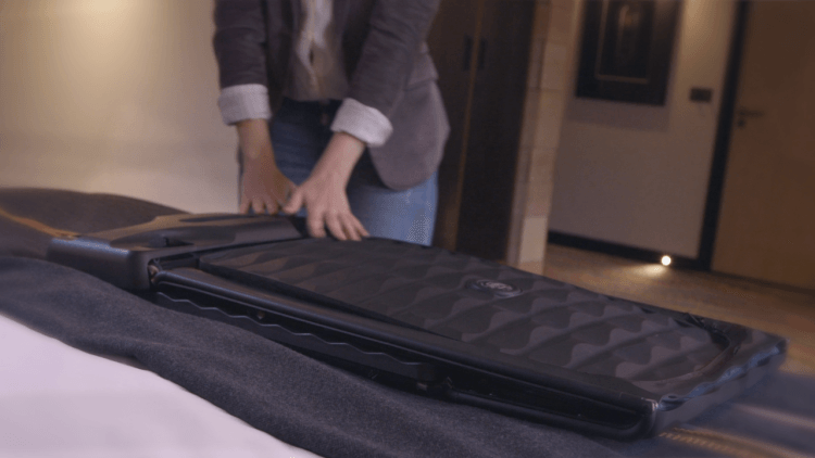 Neit Luggage Flat